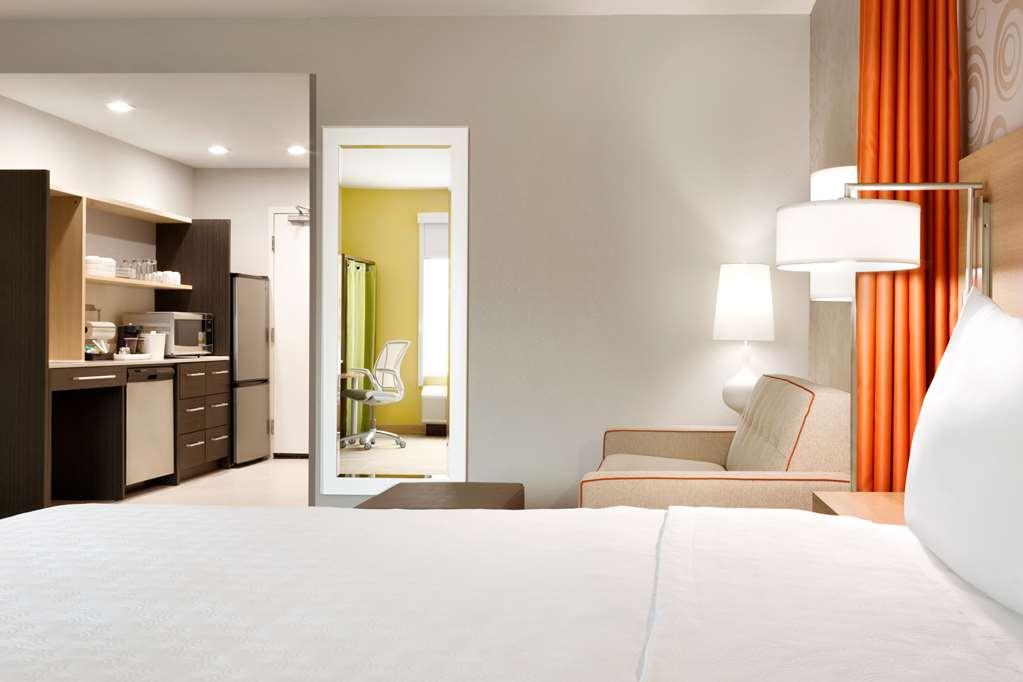 Home2 Suites By Hilton Houston Вебстер Номер фото